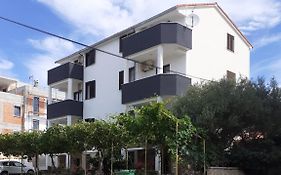 Apartments Parac